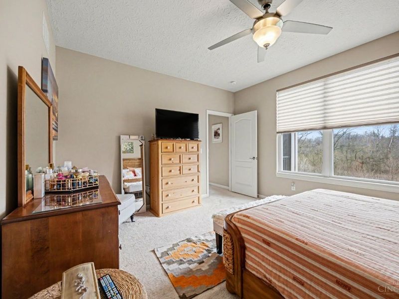 9370 Bridgecreek Drive, Springdale, OH 45231 Photo 15