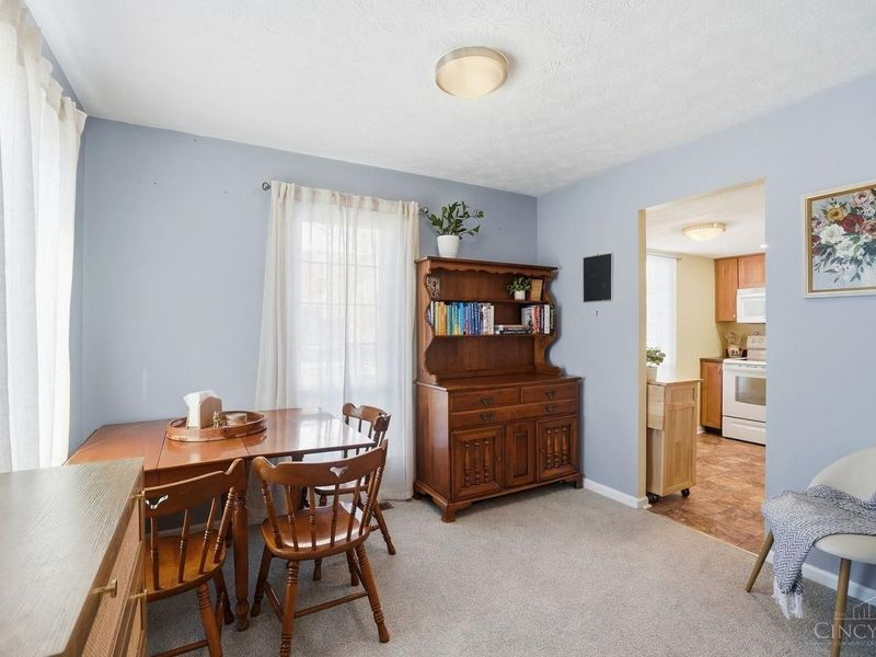 10850 Ponds Lane, Unit 6, Sycamore Township, OH 45242 Photo 12