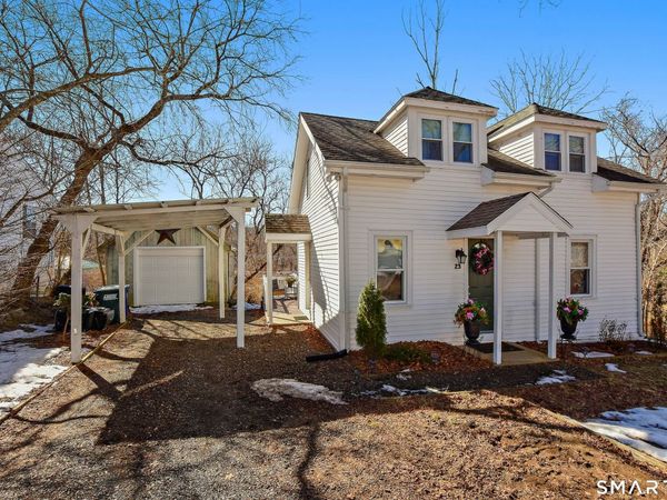 23 Victoria, Griswold, CT 06351