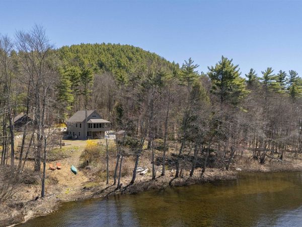 21 Crittenden Road, Bradford, NH 03221