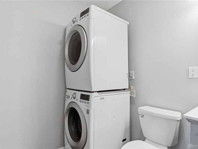 322 Lutz Drive, Englewood, OH 45322 Photo 21