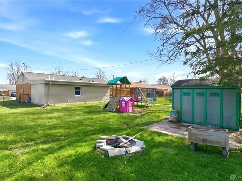 322 Lutz Drive, Englewood, OH 45322 Photo 23