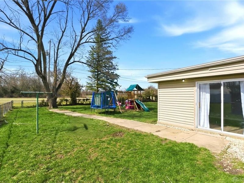 322 Lutz Drive, Englewood, OH 45322 Photo 26