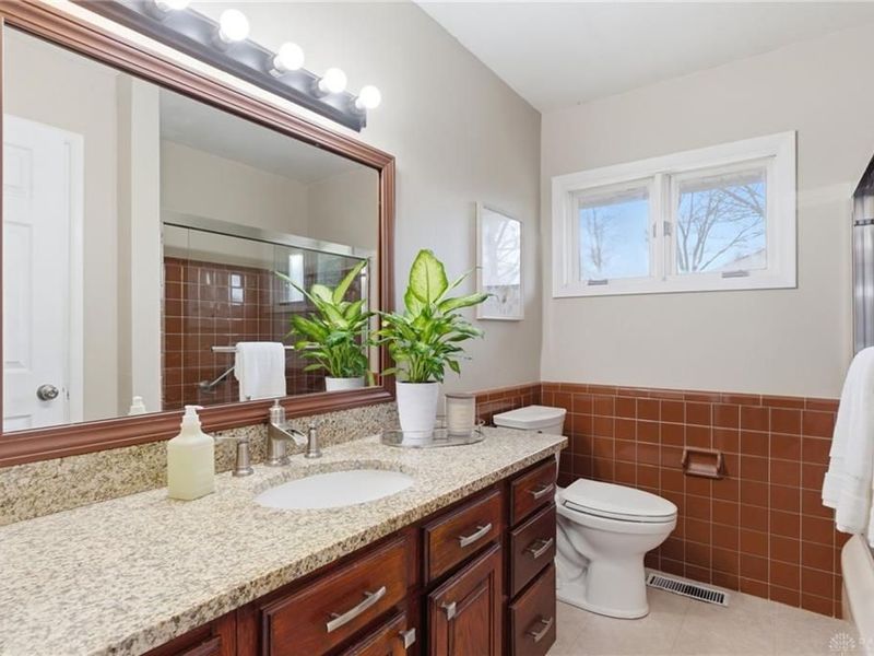 1108 Chateau Drive, Kettering, OH 45429 Photo 18