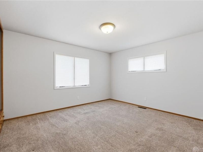 1108 Chateau Drive, Kettering, OH 45429 Photo 20