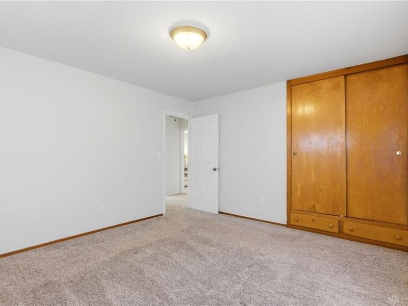 1108 Chateau Drive, Kettering, OH 45429 Photo 21