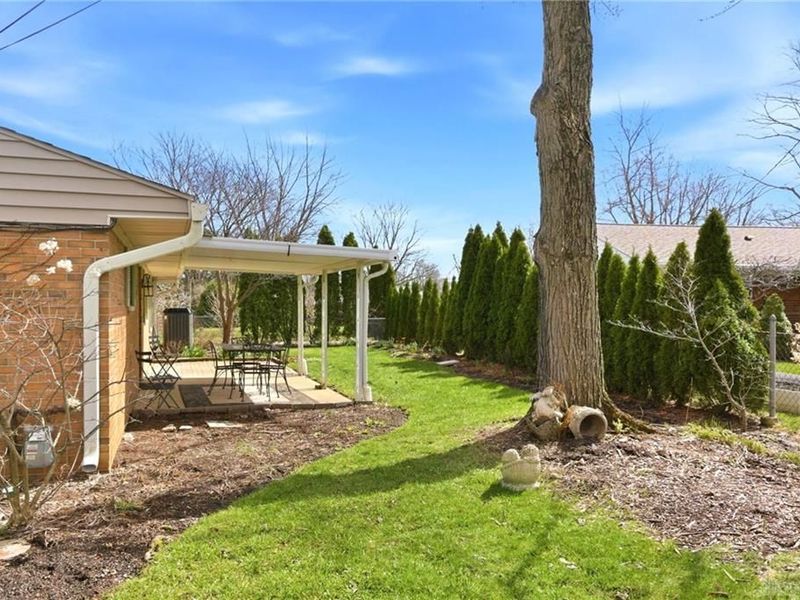 1108 Chateau Drive, Kettering, OH 45429 Photo 27