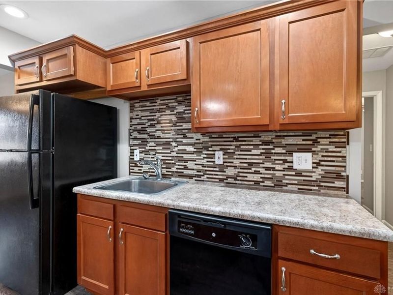 5713 Daphne Lane, Dayton, OH 45415 Photo 17