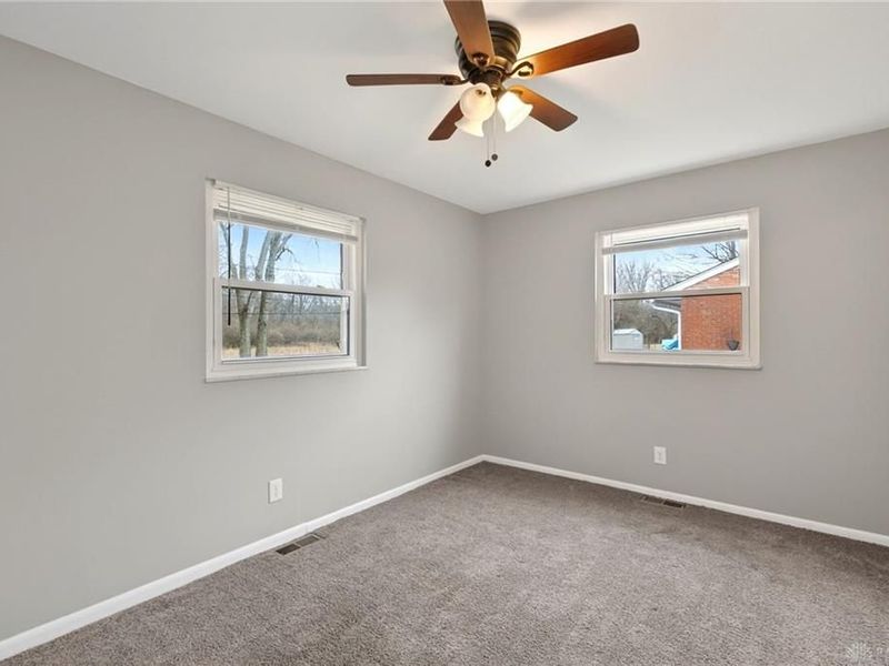 5713 Daphne Lane, Dayton, OH 45415 Photo 34