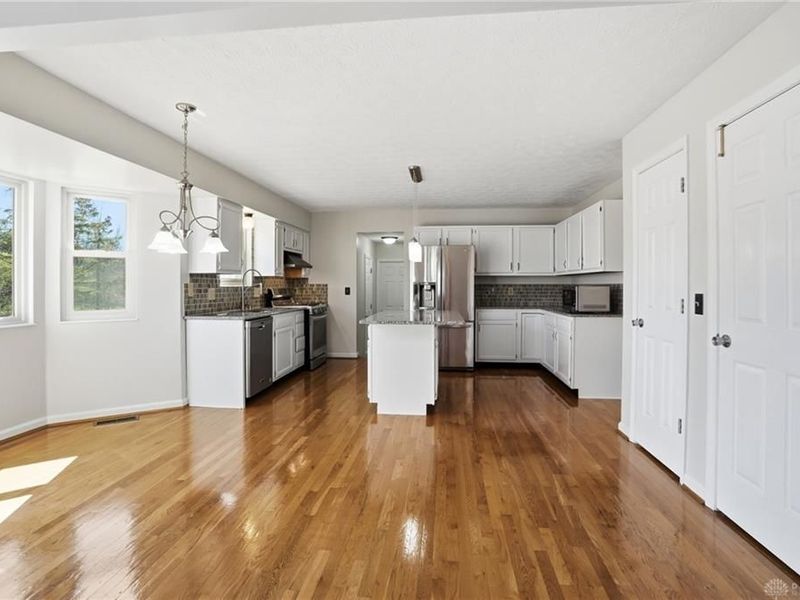 9032 Nottingham Way, Deerfield Township, OH 45040 Photo 18