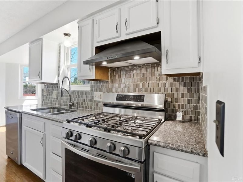 9032 Nottingham Way, Deerfield Township, OH 45040 Photo 22