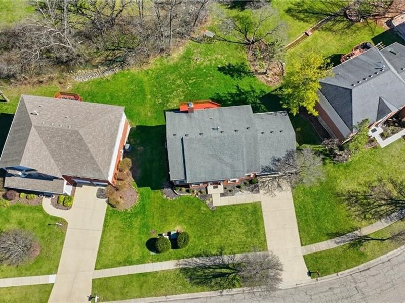 9032 Nottingham Way, Deerfield Township, OH 45040 Photo 3