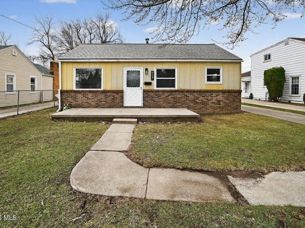 927 W Northgate Parkway , Toledo, OH 43612