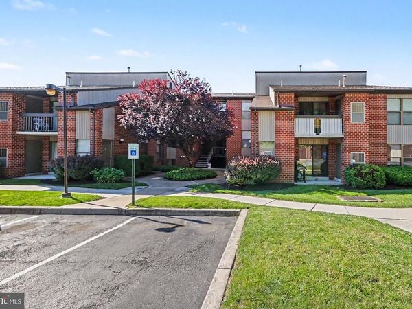 1210 E HAMPTON HILL COURT, HARRISBURG, PA 17111