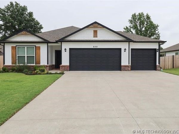 6161 S 317th East Avenue, Broken Arrow, OK 74014