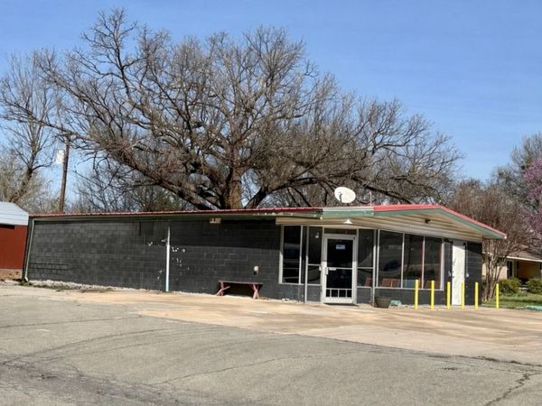 1110 S McQuarrie Avenue , Wagoner, OK 74467