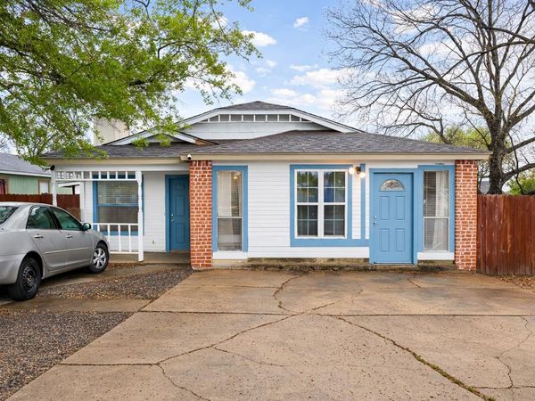 7007 Stonleigh PL, Austin, TX 78744