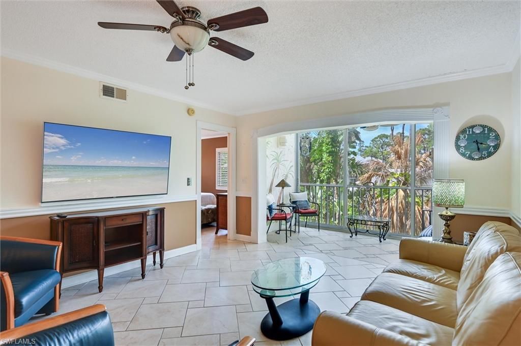 3032 Sandpiper Bay Cir, Unit G205, Naples, FL 34112 Photo