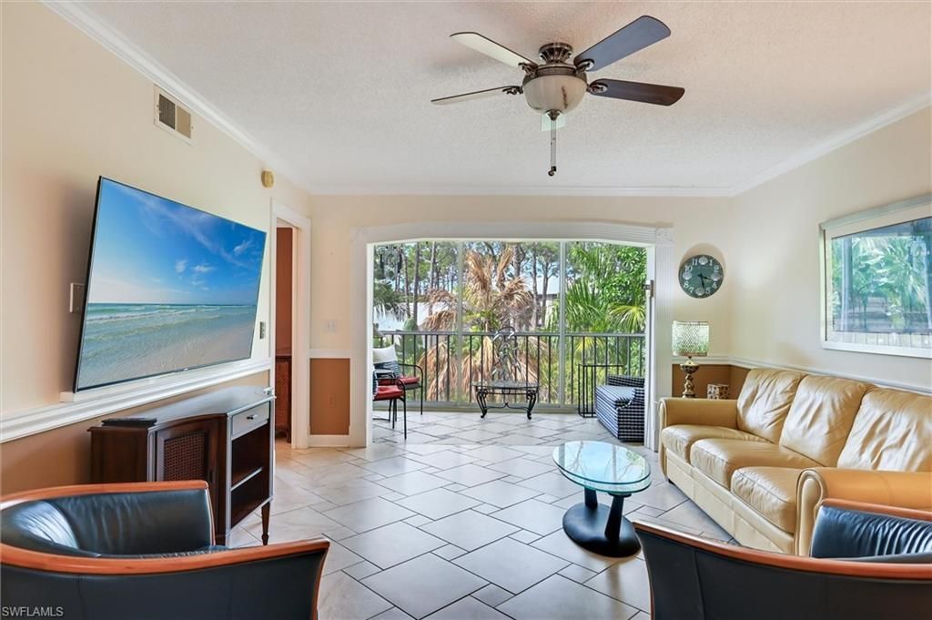 3032 Sandpiper Bay Cir, Unit G205, Naples, FL 34112 Photo