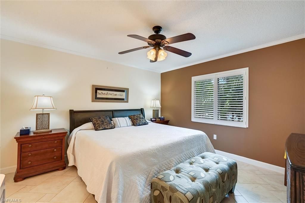 3032 Sandpiper Bay Cir, Unit G205, Naples, FL 34112 Photo
