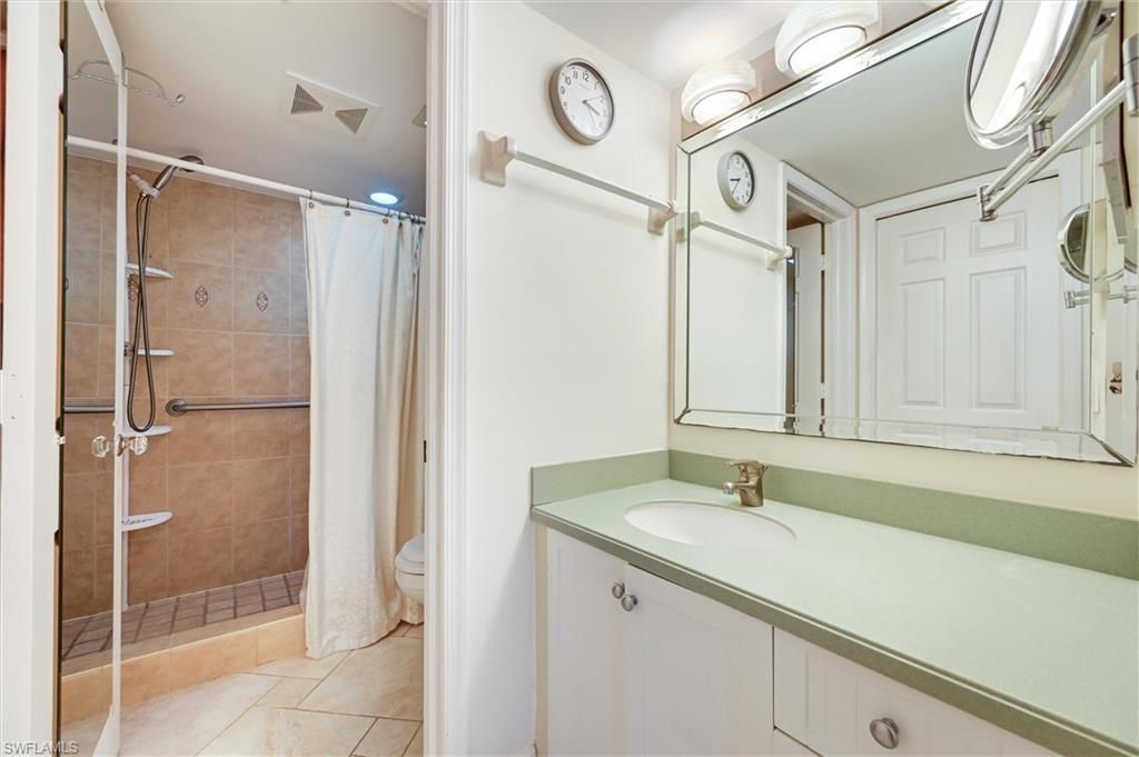 3032 Sandpiper Bay Cir, Unit G205, Naples, FL 34112 Photo