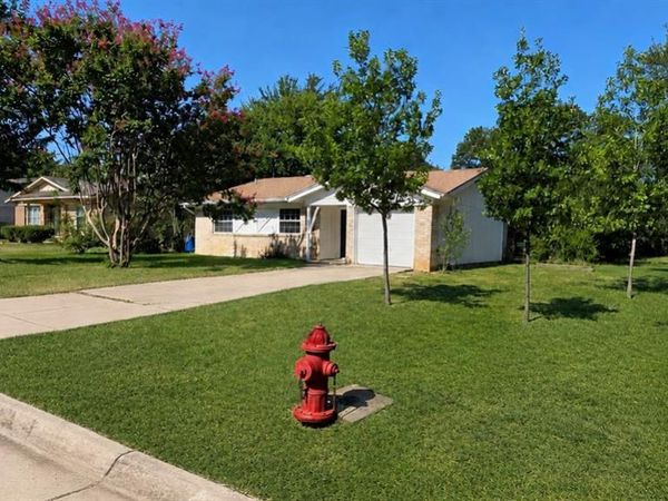 7129 Payte Lane, North Richland Hills, TX 76182