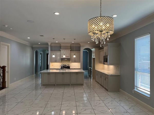 337 Lucille Street, Irving, TX 75060