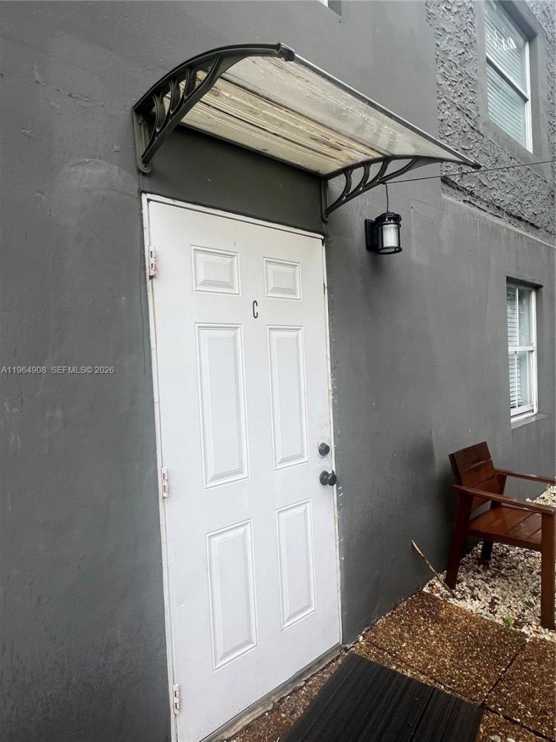 845 NW 3rd St, Unit C, Miami, FL 33128 Photo