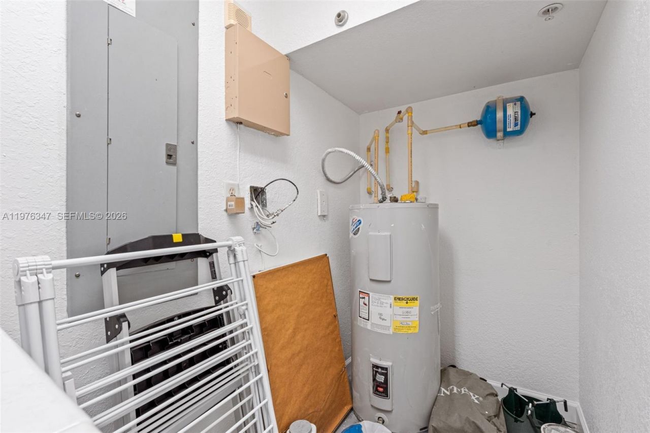 2540 SW 14th Ave , Unit 206, Fort Lauderdale, FL 33315 Photo