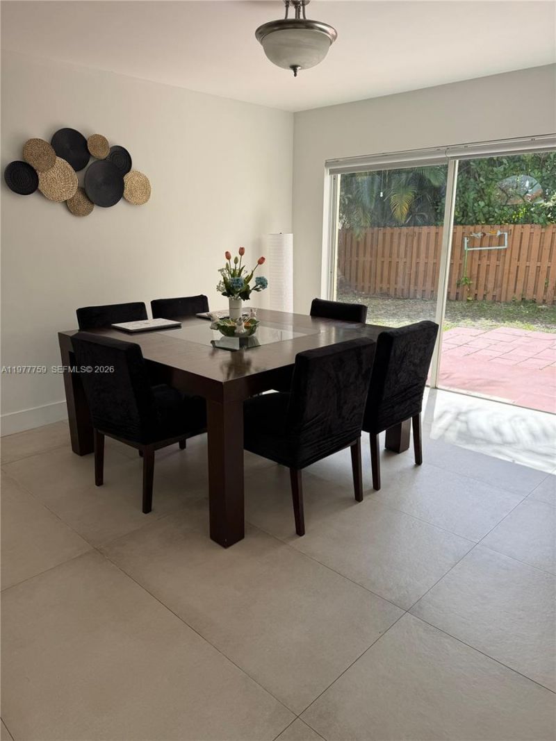 15856 SW 112th Ter, Miami, FL 33196 Photo