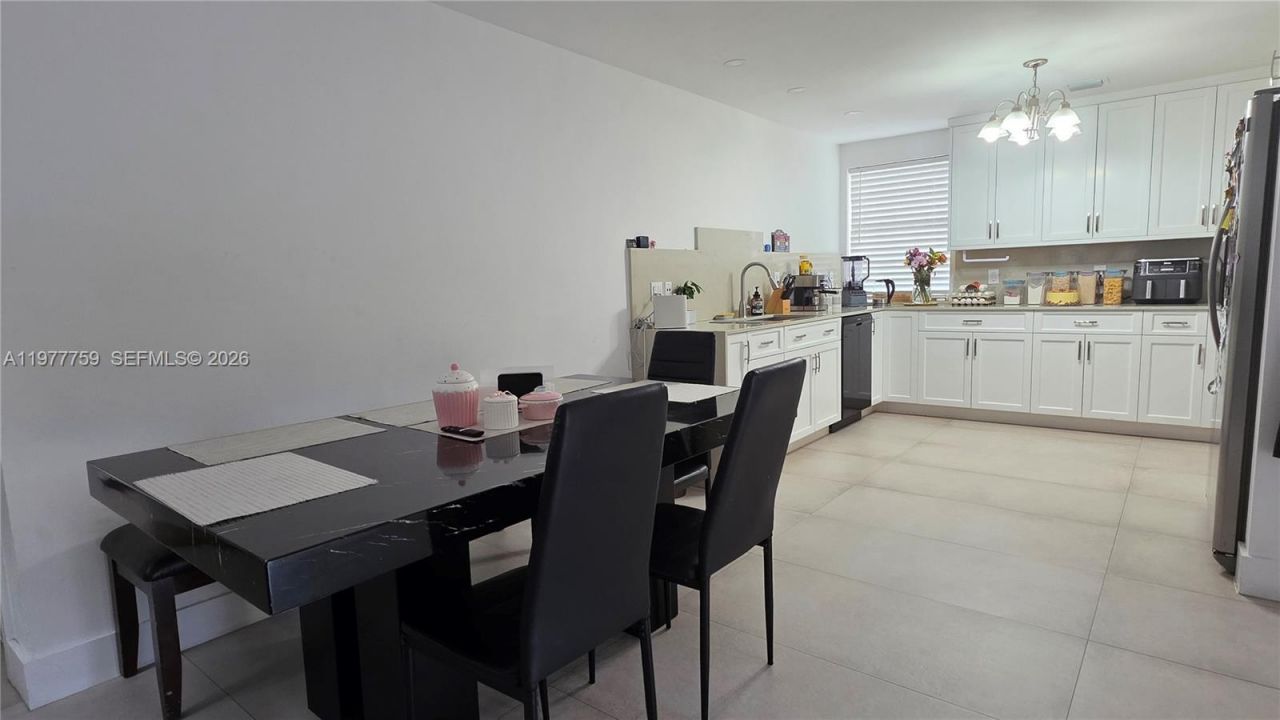 15856 SW 112th Ter, Miami, FL 33196 Photo