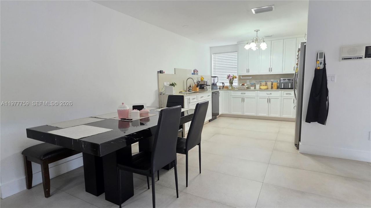 15856 SW 112th Ter, Miami, FL 33196 Photo