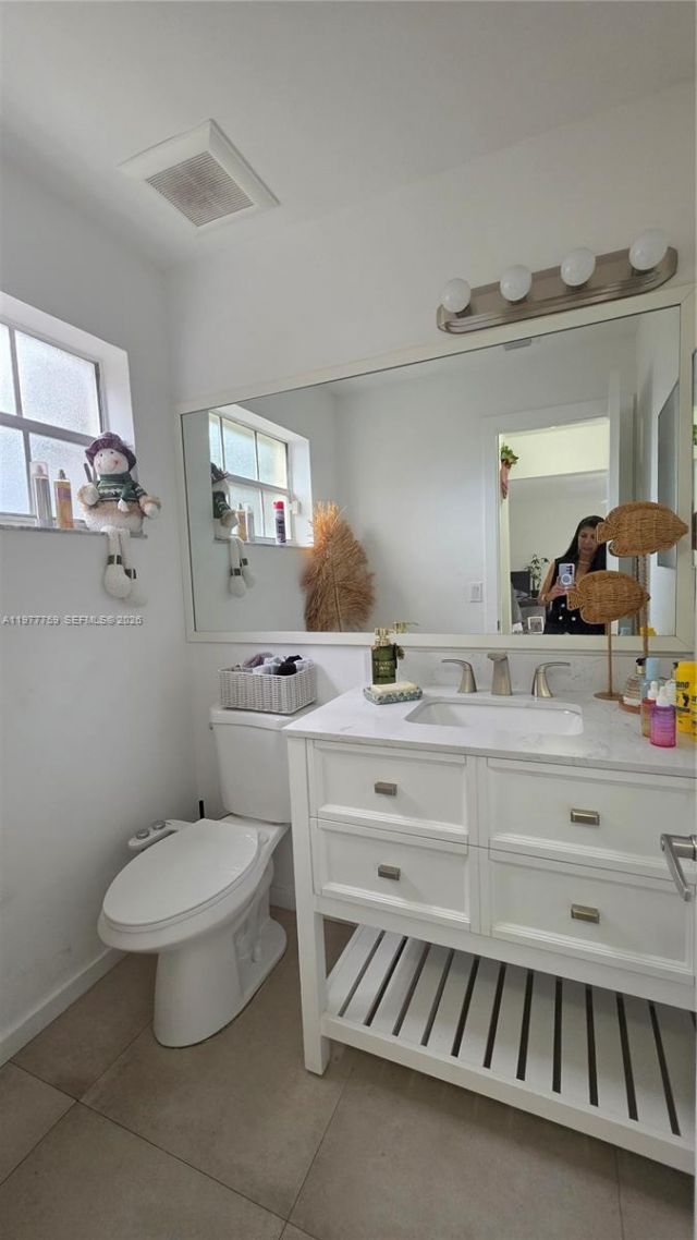 15856 SW 112th Ter, Miami, FL 33196 Photo