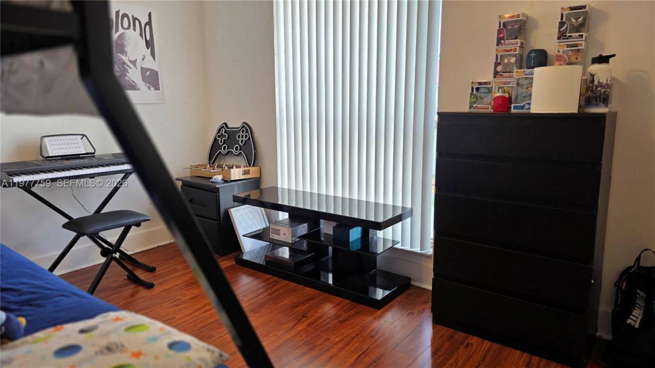 15856 SW 112th Ter, Miami, FL 33196 Photo