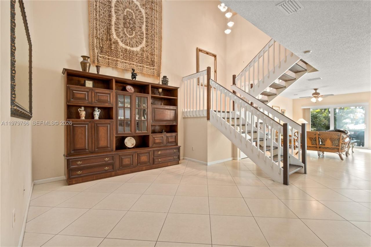 5692 Santiago Cir, Boca Raton, FL 33433 Photo