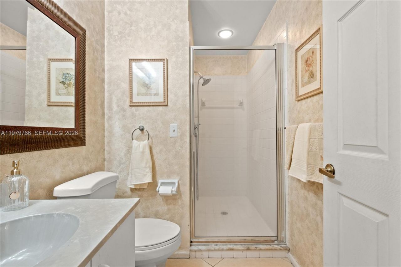 5692 Santiago Cir, Boca Raton, FL 33433 Photo