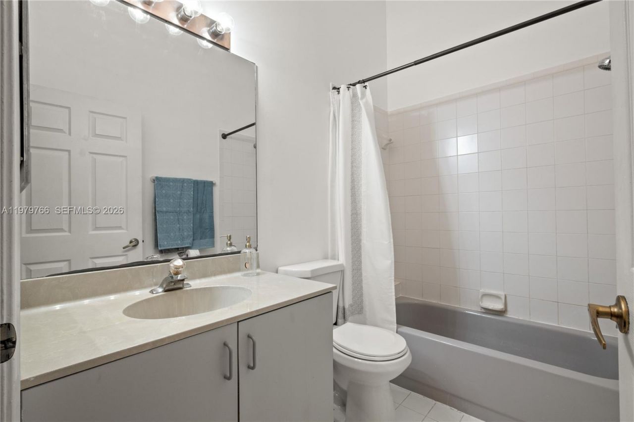 5692 Santiago Cir, Boca Raton, FL 33433 Photo