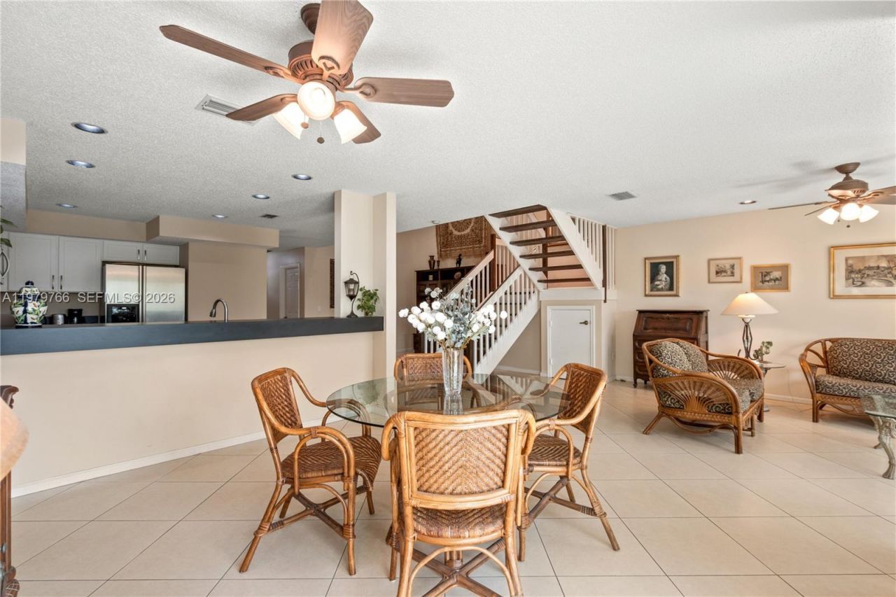 5692 Santiago Cir, Boca Raton, FL 33433 Photo