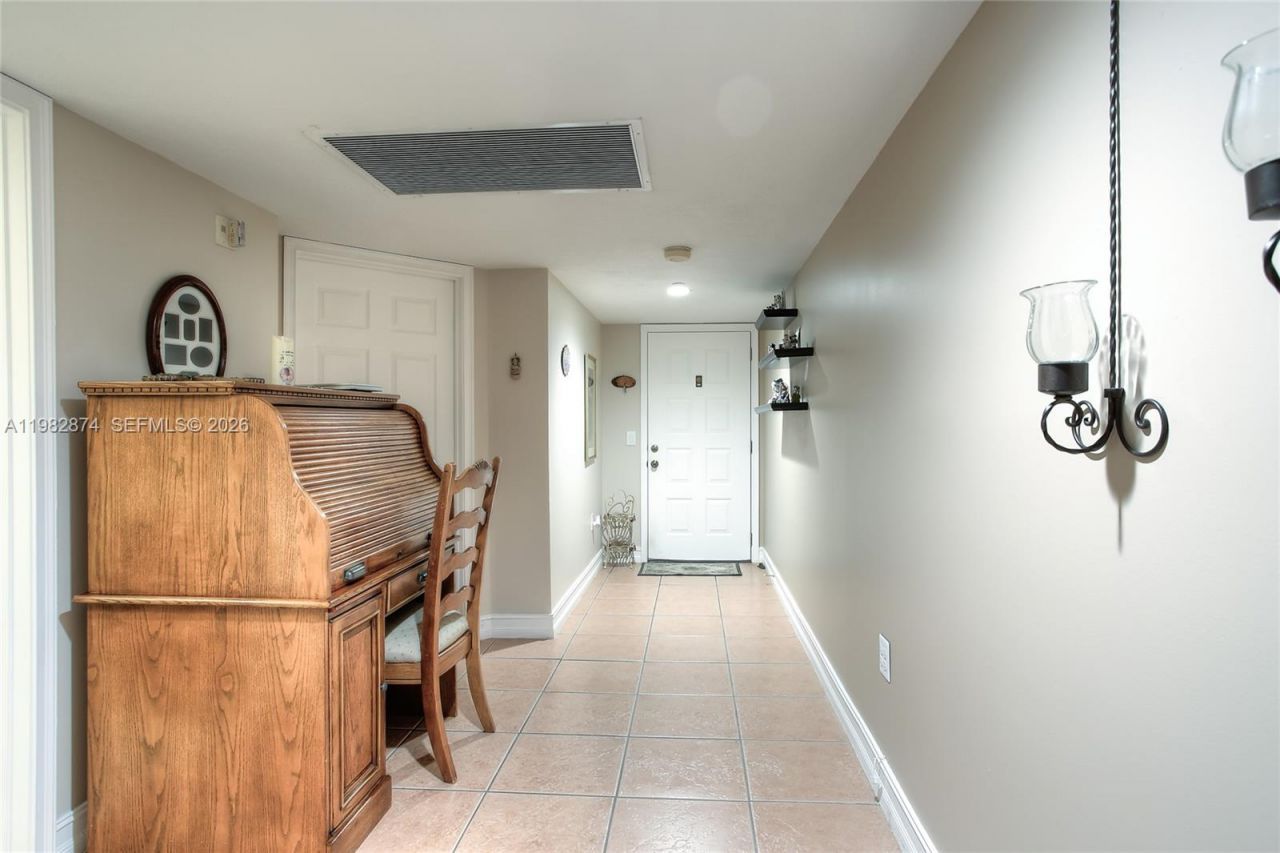 901 SW 141st Ave , Unit 102M, Pembroke Pines, FL 33027 Photo