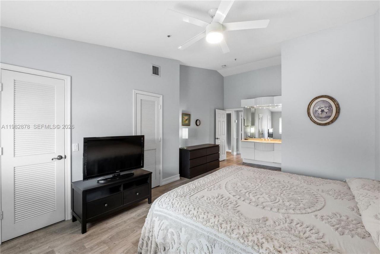 2445 NE 14th St, Unit 5-509, Pompano Beach, FL 33062 Photo