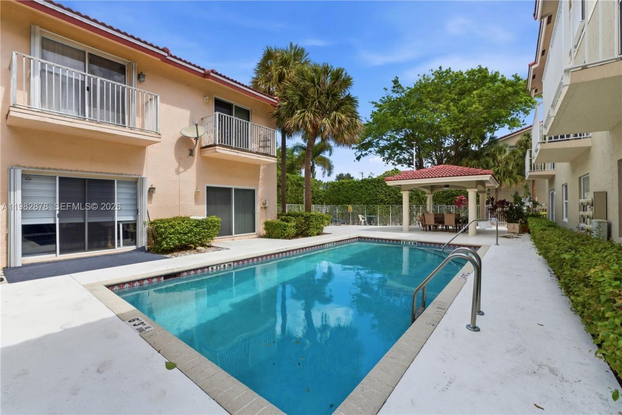 2445 NE 14th St, Unit 5-509, Pompano Beach, FL 33062 Photo