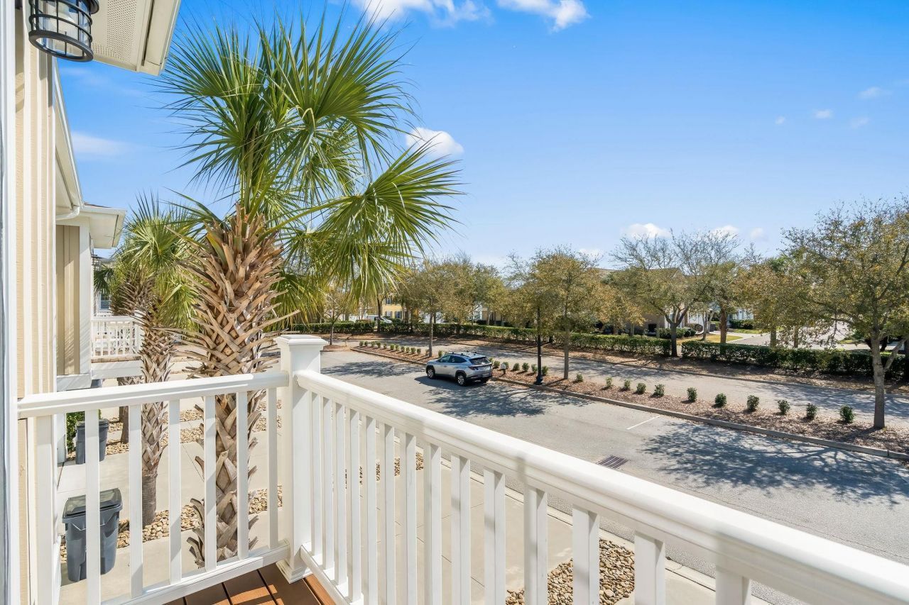 709 Madiera Dr. Photo 16