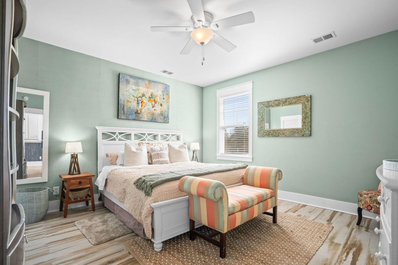 709 Madiera Dr. Photo 17