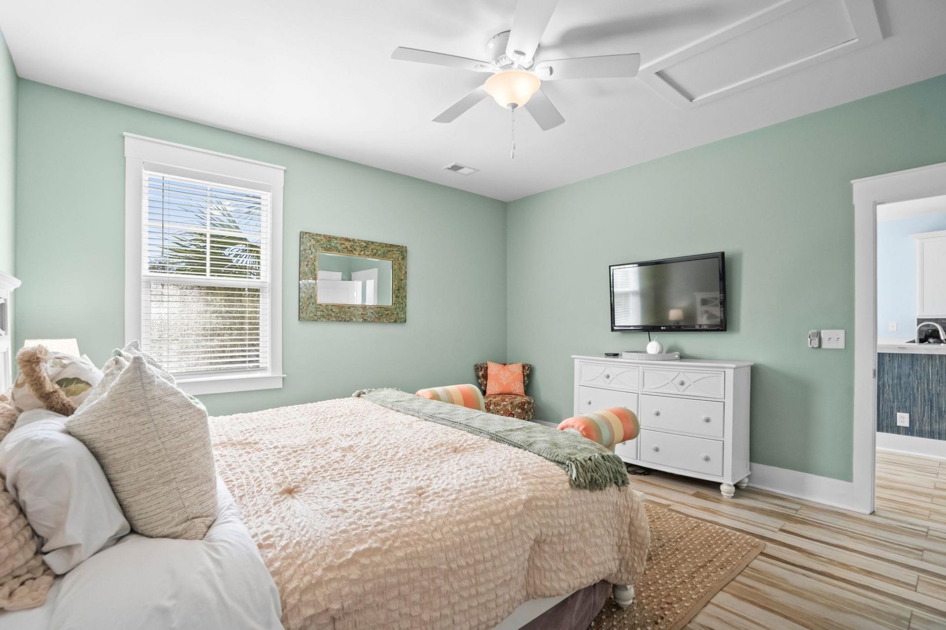709 Madiera Dr. Photo 17