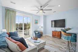 709 Madiera Dr. photo 4