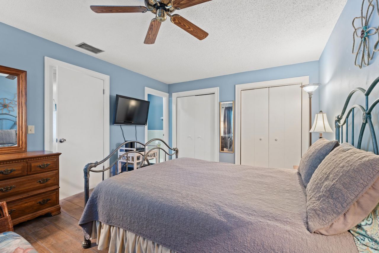 800 9th Ave. S Photo 12