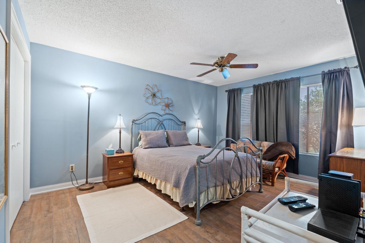 800 9th Ave. S Photo 14