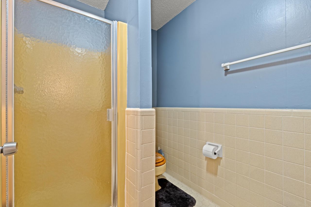 800 9th Ave. S Photo 16