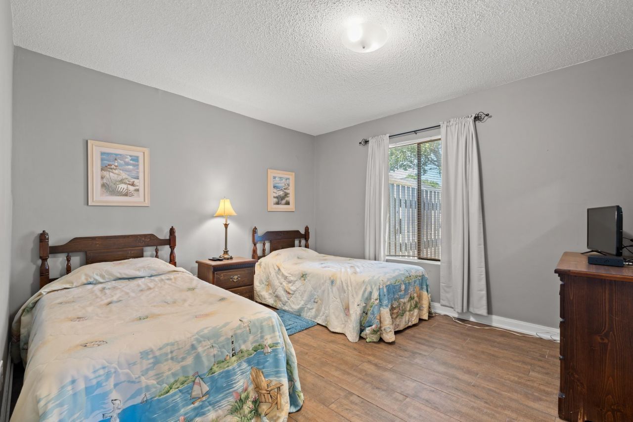 800 9th Ave. S Photo 18