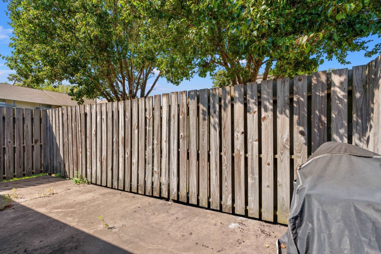 800 9th Ave. S Photo 23